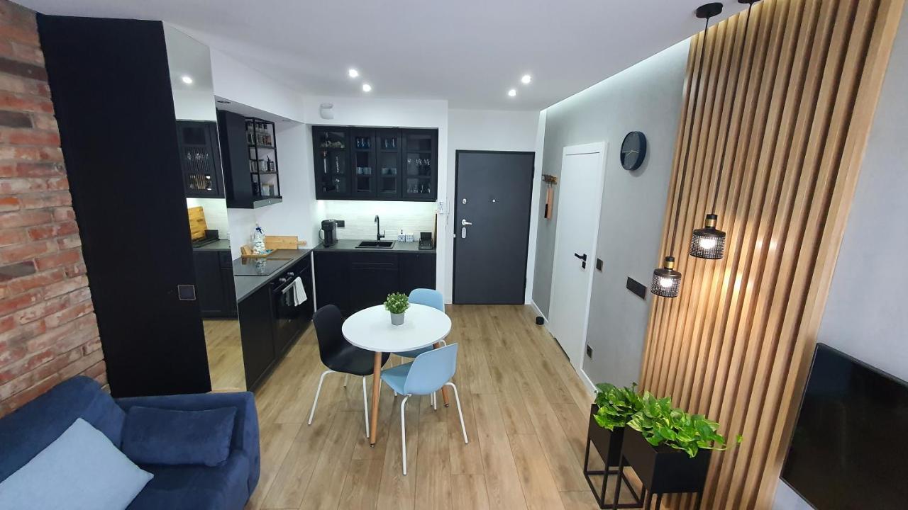 Apartament Midnight Blue Βρότσλαβ Εξωτερικό φωτογραφία